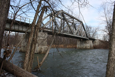 Photo of Dawson RR Bridge